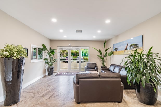 Images EE Properties Global