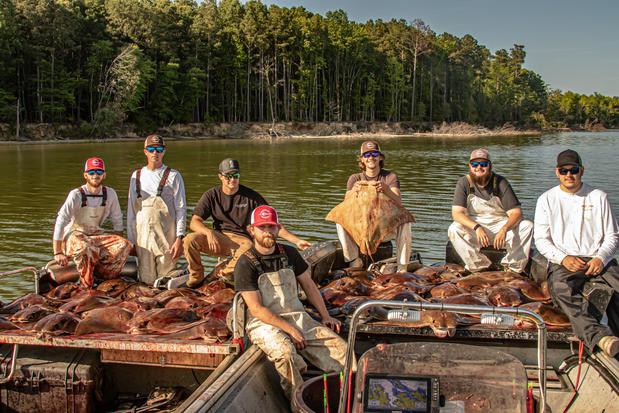 Images Last Look Outfitters