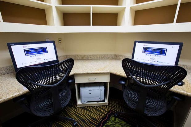Images Hilton Garden Inn Grand Forks-UND