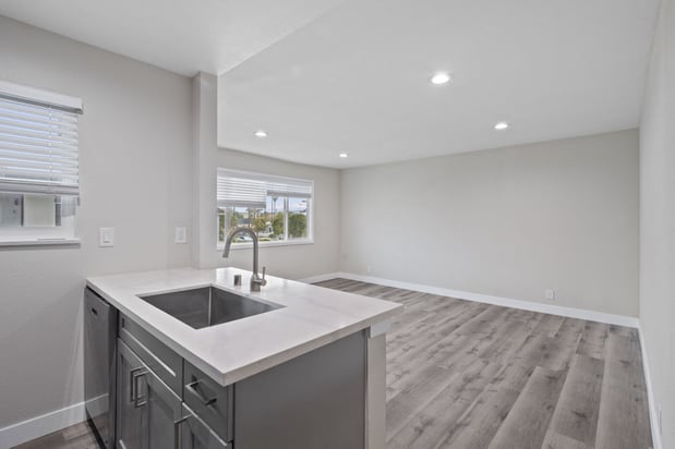 Images Charle Square Apartments