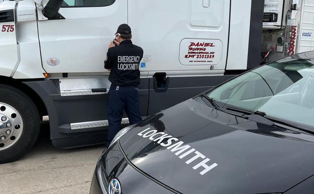 Images 24/7 Emergency Locksmith