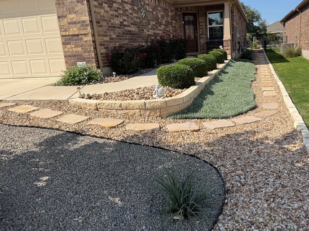 Images Labay Landscaping
