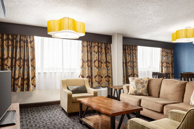 Images Holiday Inn Louisville East - Hurstbourne by IHG