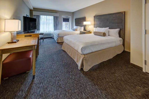 Images Black Fox Lodge Pigeon Forge, Tapestry Collection by Hilton