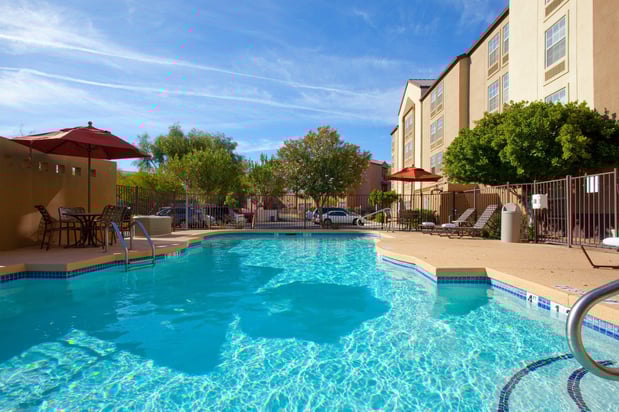 Images Holiday Inn Express & Suites Phoenix Airport by IHG