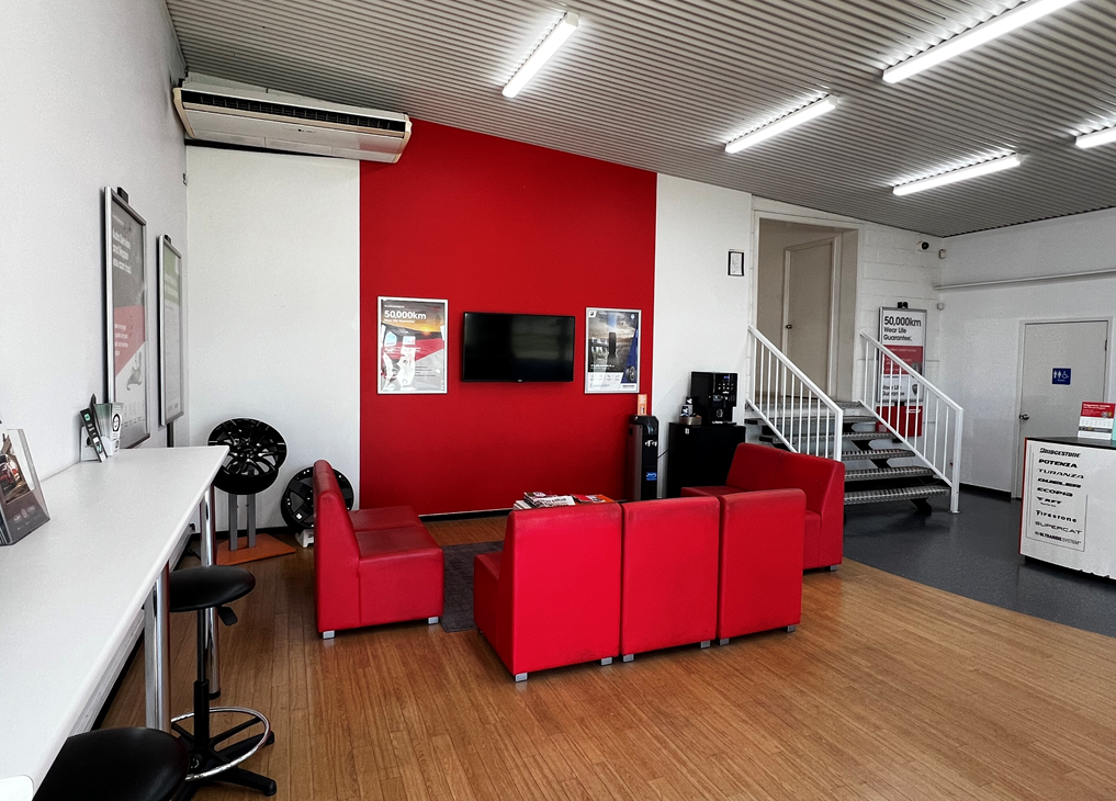 Images Bridgestone Select Tyre & Auto Ashmore