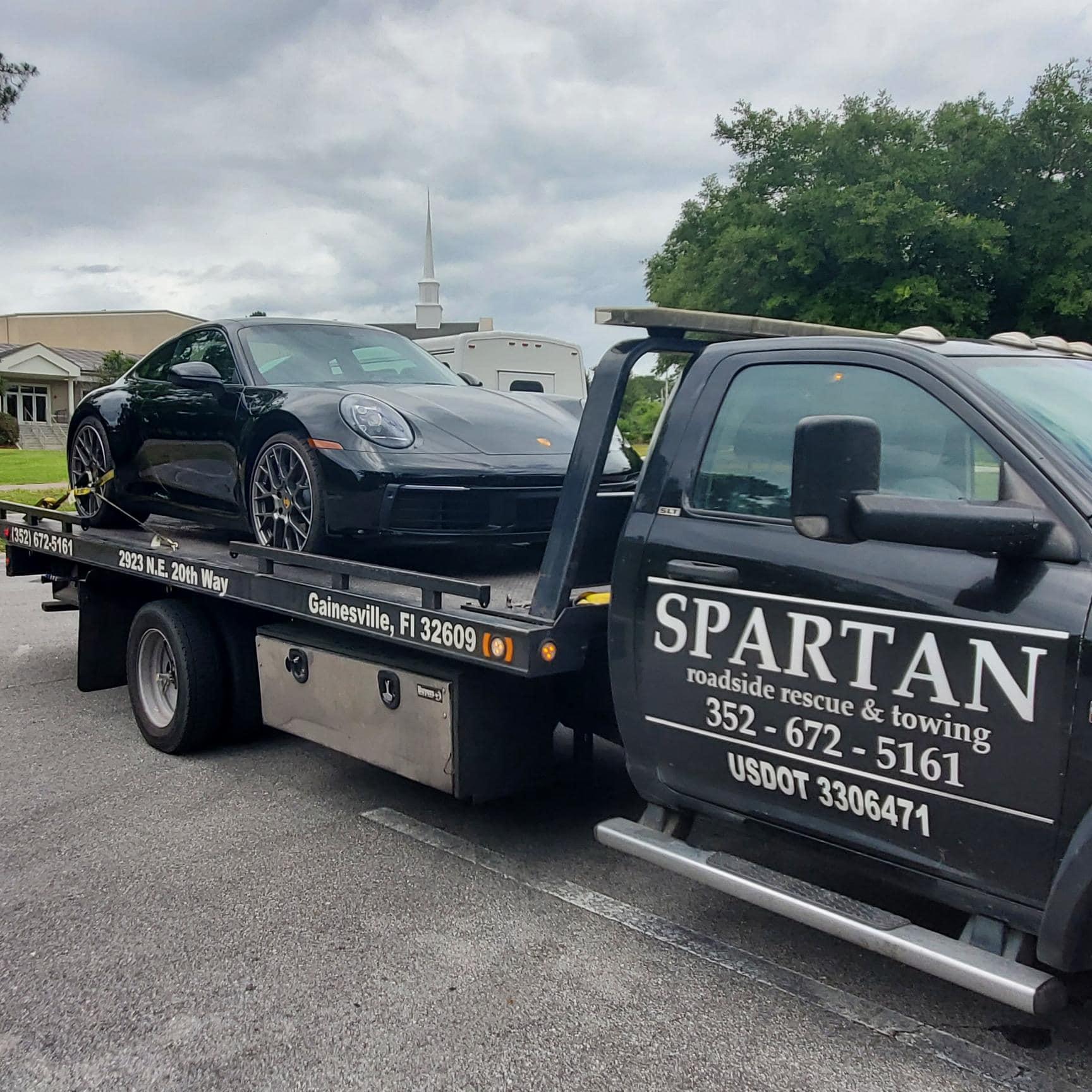 Call our fast, friendly, reliable tow team!