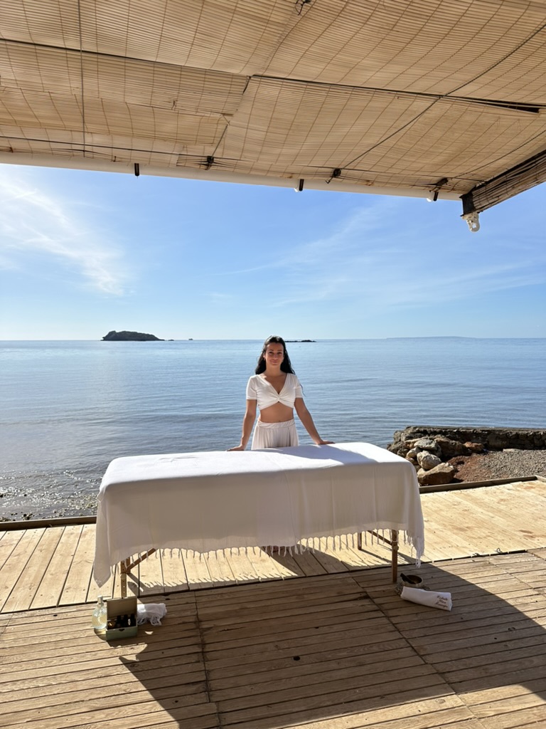 Images EXHALA IBIZA MASSAGE Luxury Wellness Services