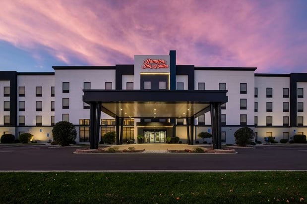 Images Hampton Inn & Suites Dayton-Vandalia