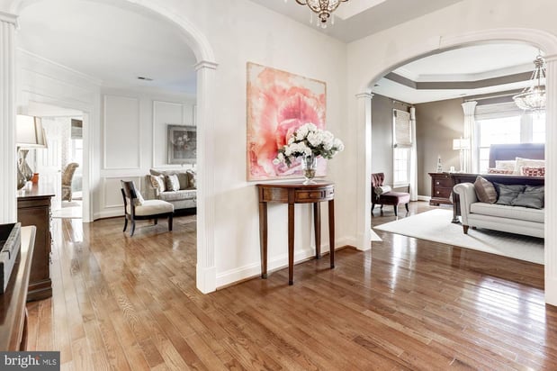 Images Jim Bim of Winning Edge Real Estate