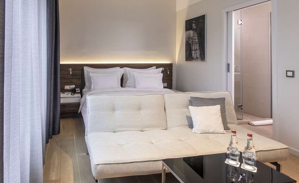 Radisson Collection Hotel, Old Mill Belgrade