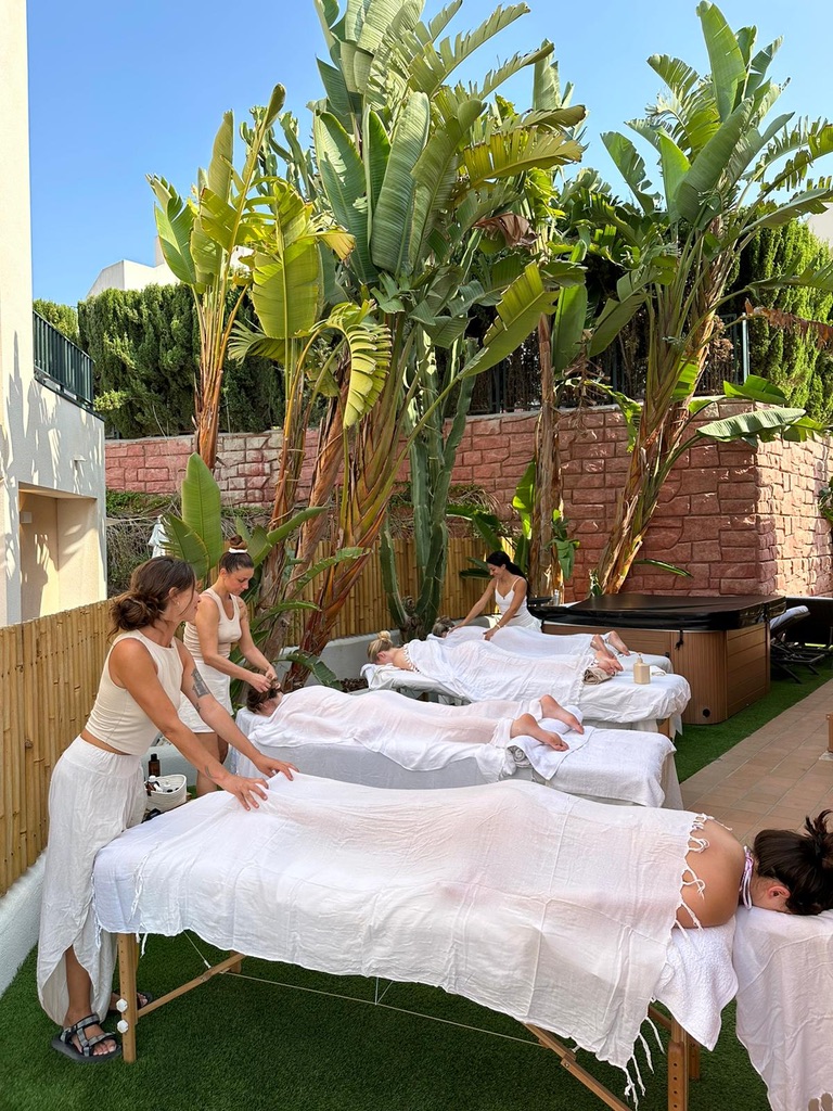 Images EXHALA IBIZA MASSAGE Luxury Wellness Services