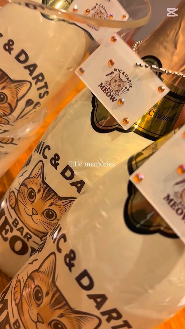 Images Mic & Darts bar Meow