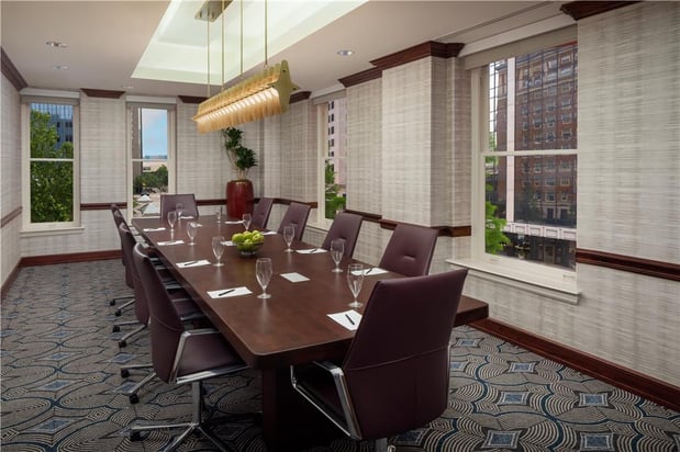 Images The Skirvin Hilton Oklahoma City