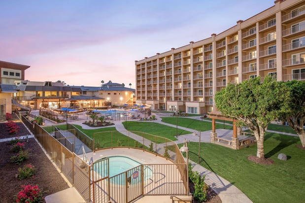 Images Crowne Plaza San Diego - Mission Valley by IHG