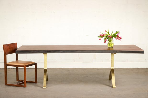 Images SENTIENT Furniture