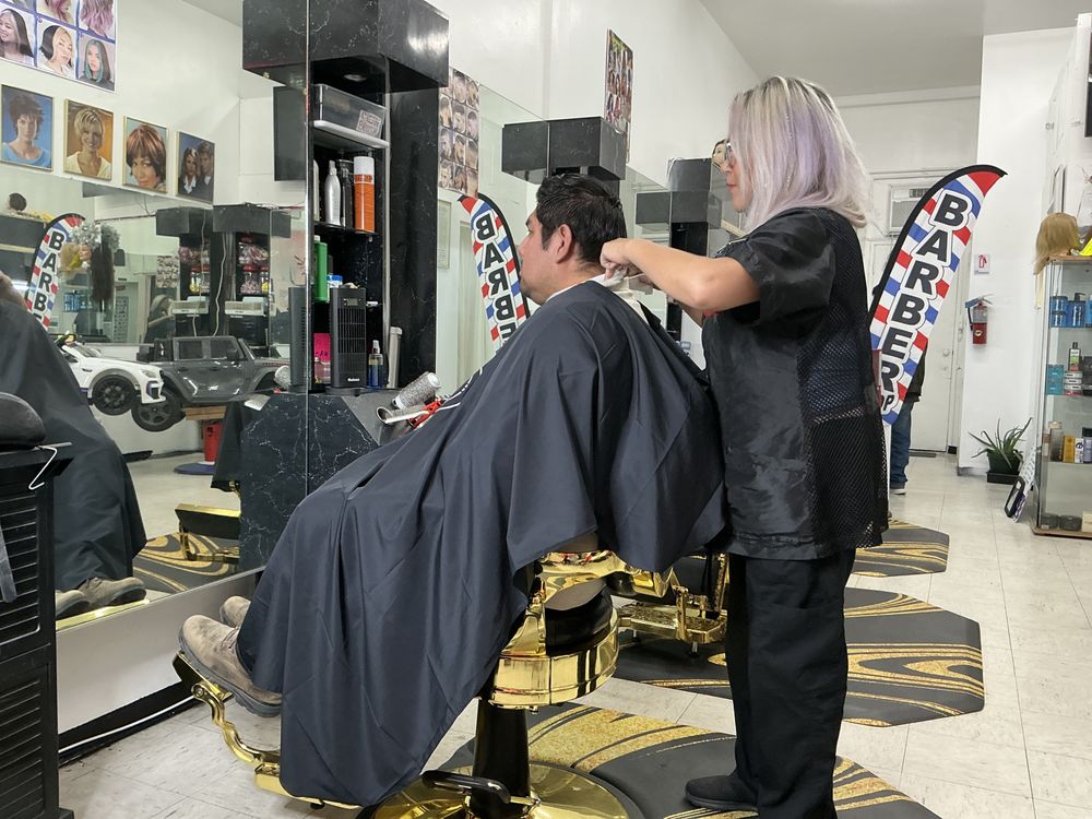 Elite Barber & Beauty Salon Image