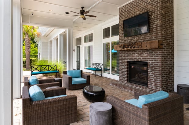 Images Bluewater at Bolton's Landing