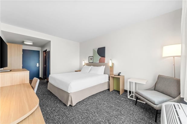 Images Spark by Hilton Victoria