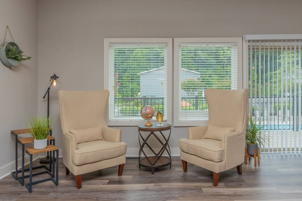 Images Pebble Creek Apartments