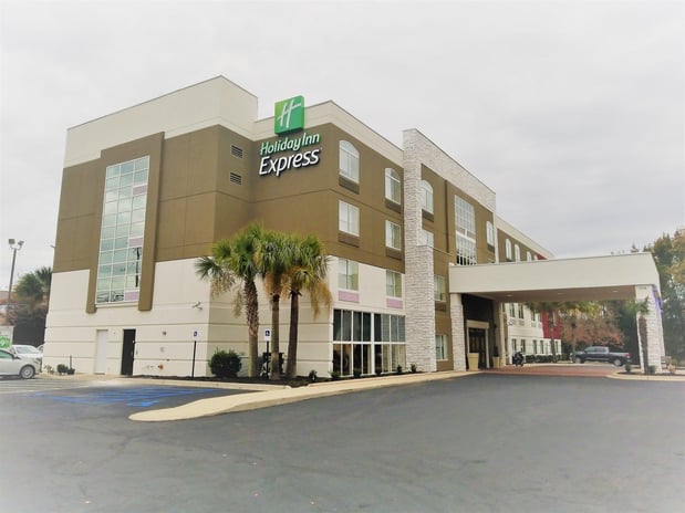 Images Holiday Inn Express Columbia NE - Fort Jackson by IHG