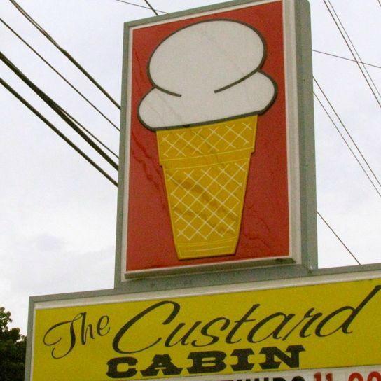 Custard Cabin Logo