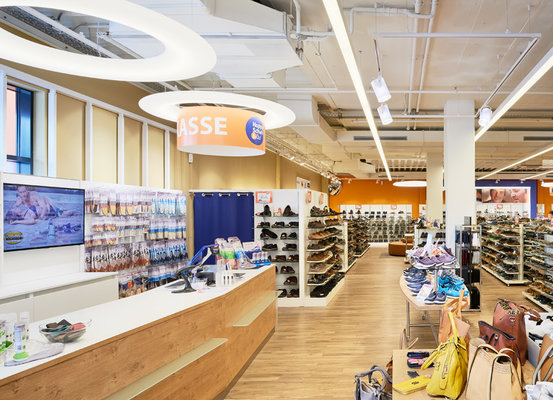 HAPPY SCHUH & DU, Heisenbergstr. 6 in Eching