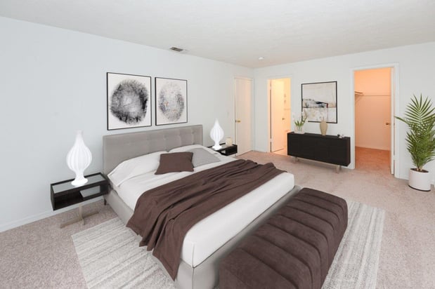 Images Reserve at Lake Pointe Apartment Homes