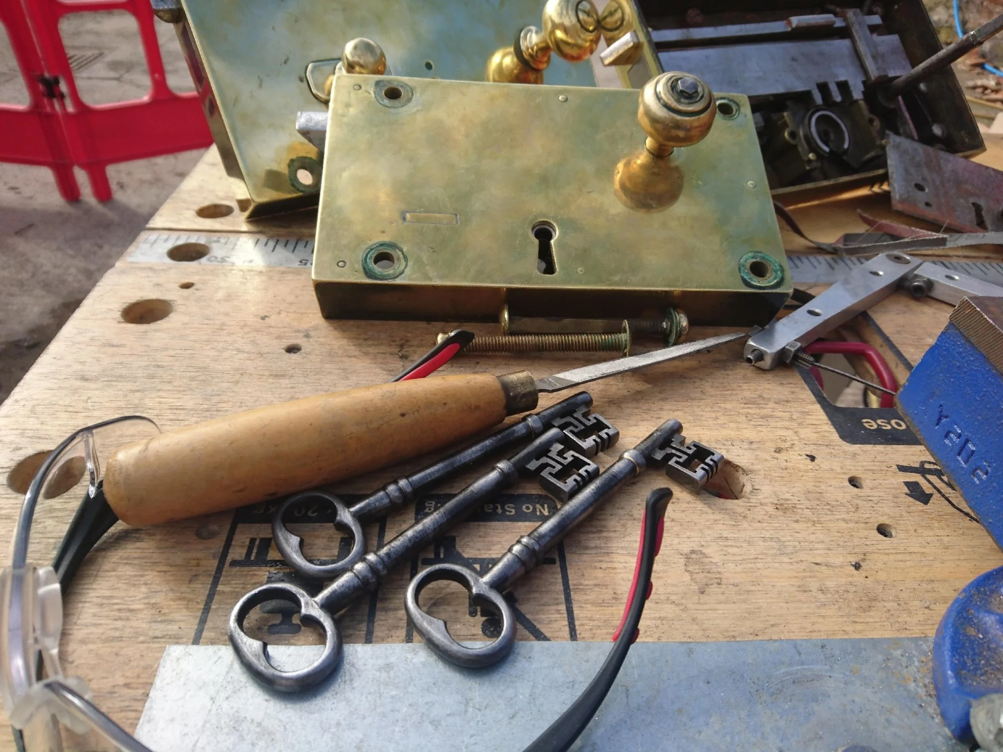 Images Richard Taylor Master Locksmith