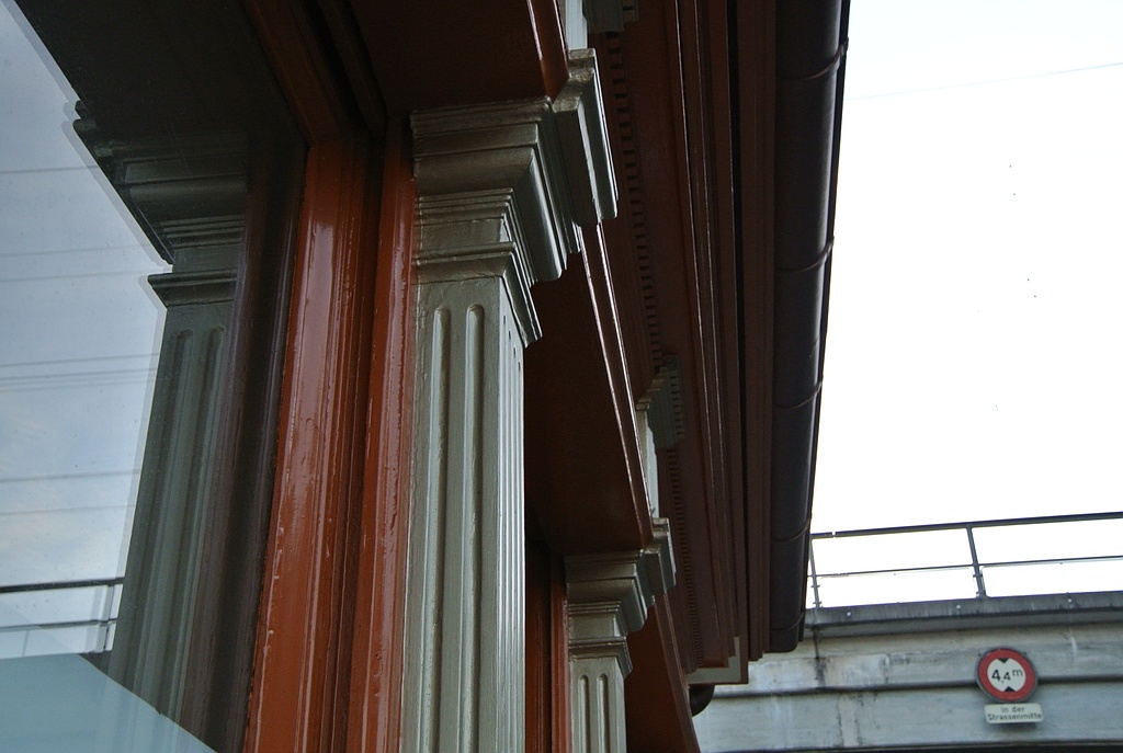 Böhm Dani, Bruggstrasse 31 in Oberrieden