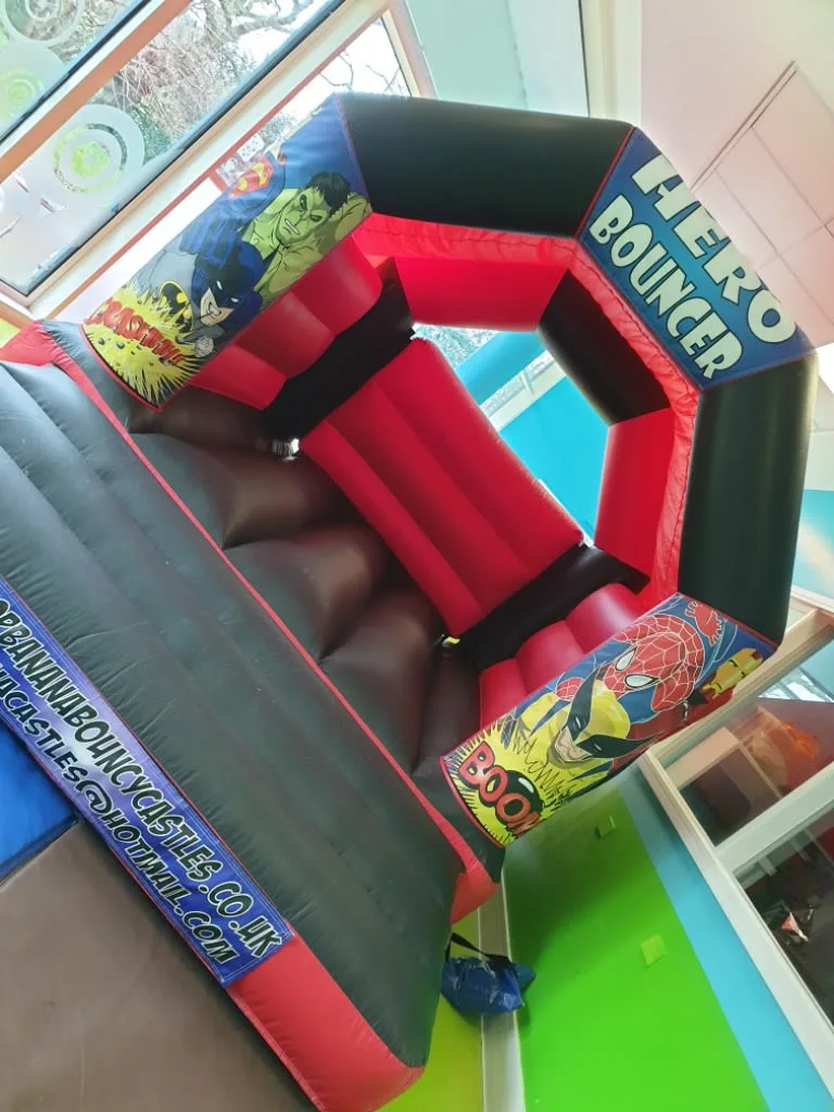 Images Top Banana Bouncy Castles