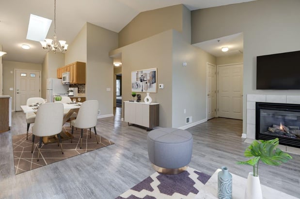 Images Saratoga Crossing Apartments & Townhomes