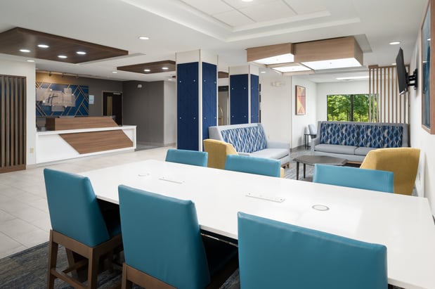 Images Holiday Inn Express & Suites Newport South by IHG