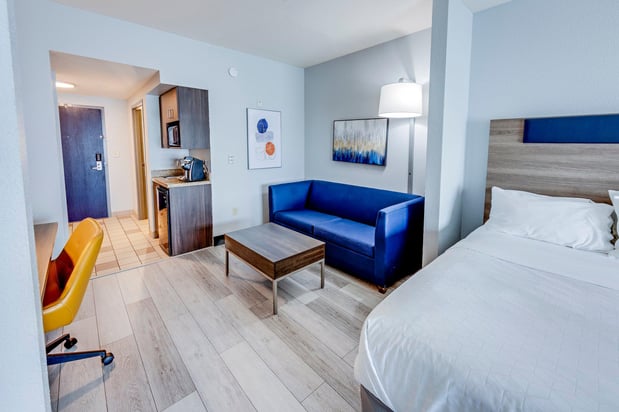 Images Holiday Inn Express & Suites Columbus OSU-Medical Center by IHG