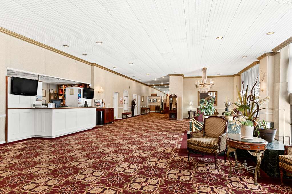BW Williamsport PA Lobby