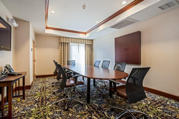 Images Staybridge Suites Gulf Shores by IHG