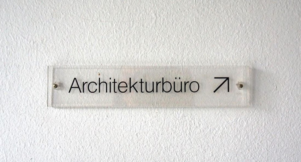 Mueller Benzing, Alleenstraße 39 in Esslingen