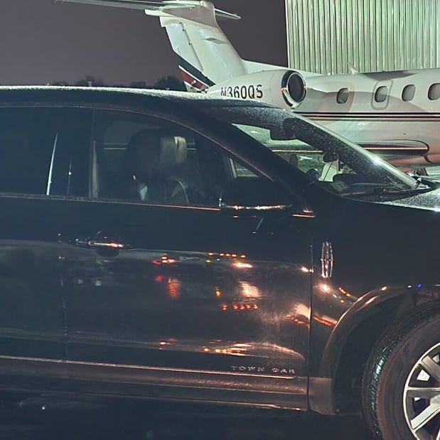 Images Fast Wheels Limousine and Transportation Services
