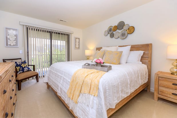 Images Manors at Knollwood