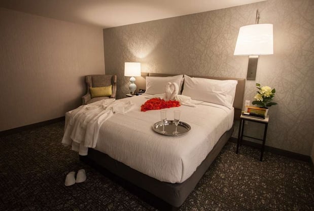 Images Hilton Garden Inn Springfield, NJ