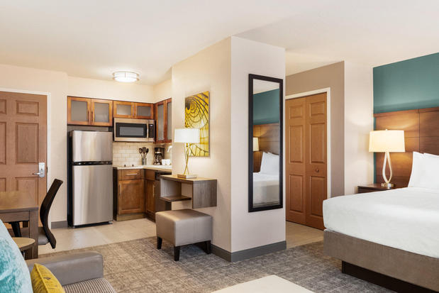 Images Staybridge Suites Fort Wayne by IHG