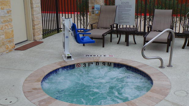 Images Holiday Inn Express & Suites Atascocita - Humble - Kingwood by IHG