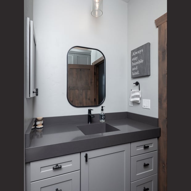 Images Distinctive Countertops and Cabinetry