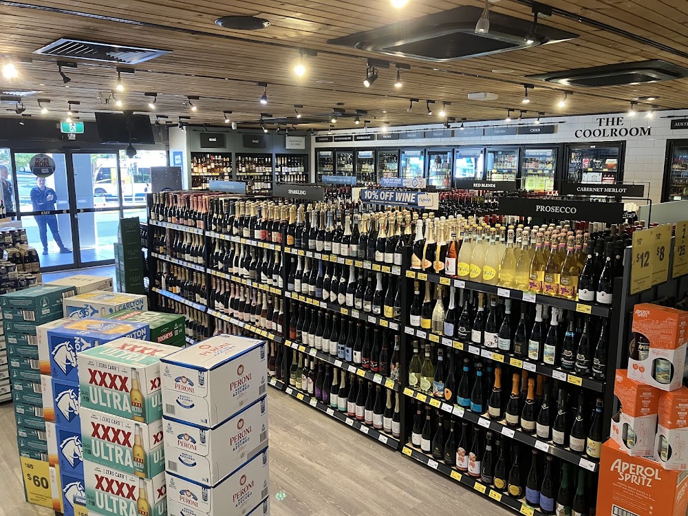 Images Liquorland Spring Hill