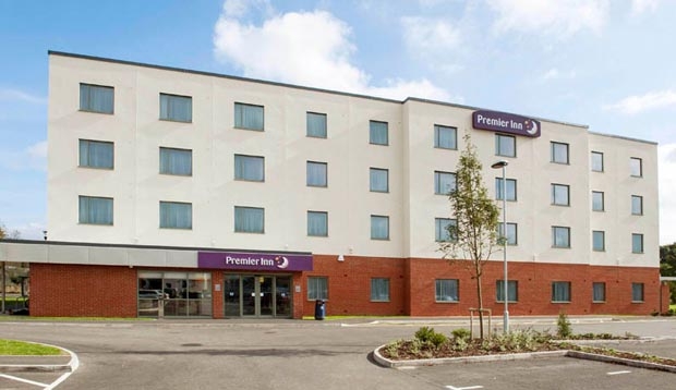 Premier Inn Gosport - Hotels in Lee-On-Solent PO13 0ZX - 192.com