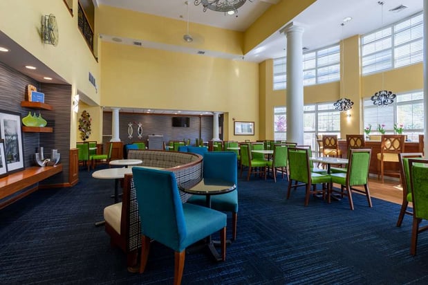 Images Hampton Inn & Suites Jacksonville Deerwood Park