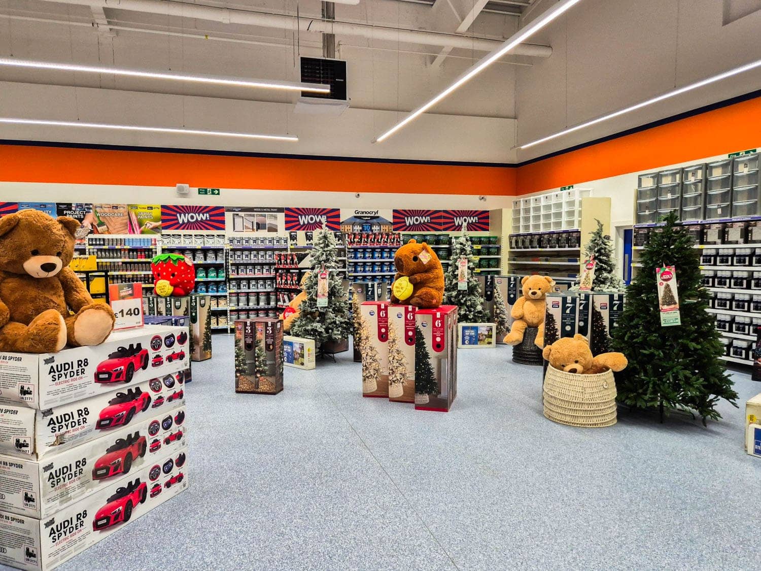 Images B&M Home Store with Garden Centre