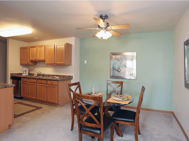 Images Sun Valley Apartments
