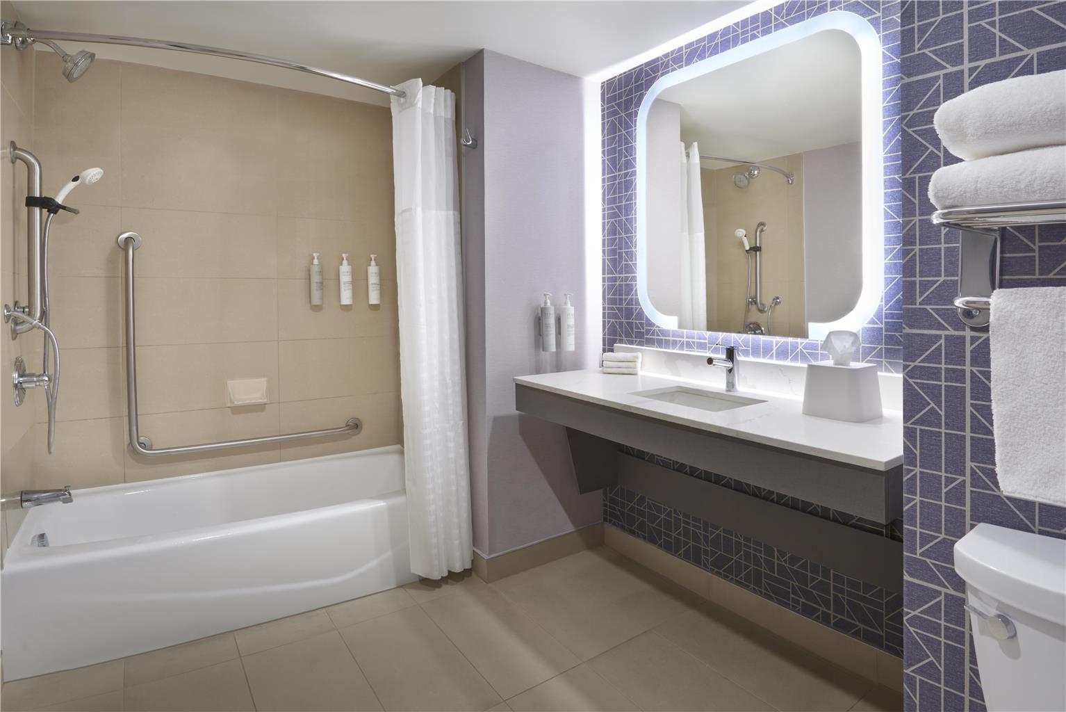 Images Homewood Suites by Hilton Toronto Vaughan