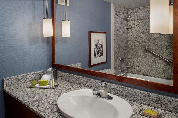 Images DoubleTree by Hilton Hotel St. Louis - Westport